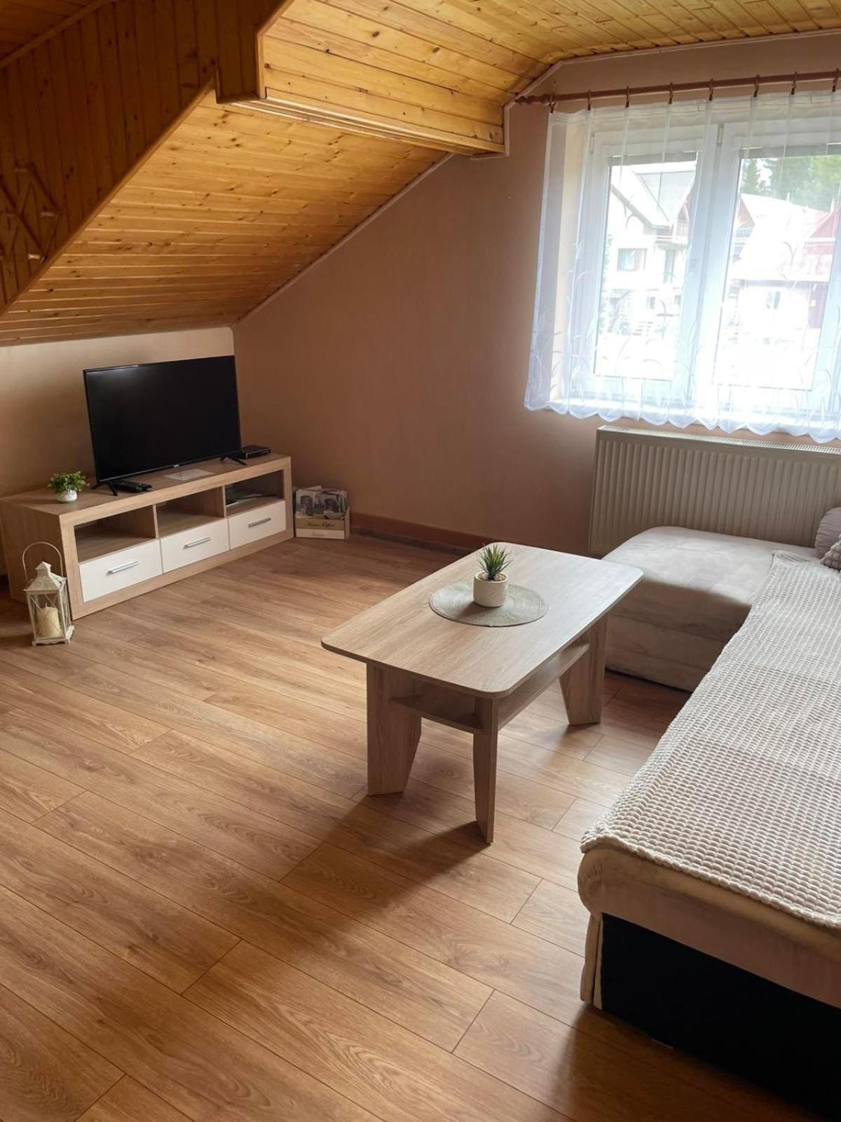V Podkrovi Apartament *